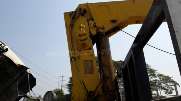 รถบรรทุกติดเครน ยี่ห้อ HINO   รุ่น FF173A ปีจดทะเบียน 2544 มีภาพวีดีโอประกอบการตัดสินใจด้วยครับ