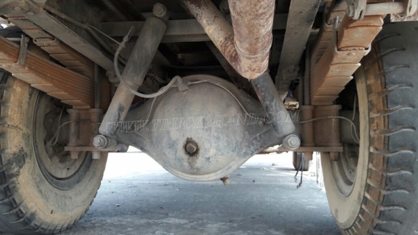 รถบรรทุกติดเครน ยี่ห้อ HINO   รุ่น FF173A ปีจดทะเบียน 2544 มีภาพวีดีโอประกอบการตัดสินใจด้วยครับ