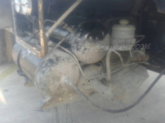 รถบรรทุกติดเครน ยี่ห้อ HINO   รุ่น FF173A ปีจดทะเบียน 2544 มีภาพวีดีโอประกอบการตัดสินใจด้วยครับ