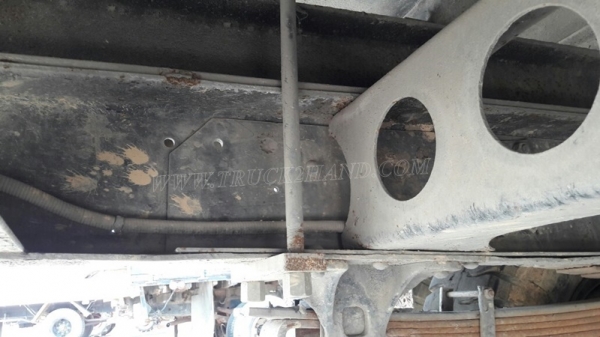 รถบรรทุกติดเครน ยี่ห้อ HINO   รุ่น FF173A ปีจดทะเบียน 2544 มีภาพวีดีโอประกอบการตัดสินใจด้วยครับ