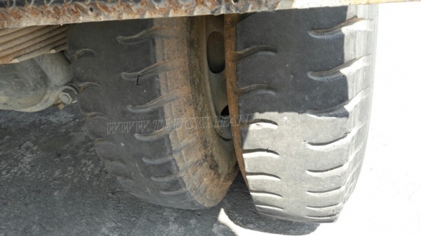 รถบรรทุกติดเครน ยี่ห้อ HINO   รุ่น FF173A ปีจดทะเบียน 2544 มีภาพวีดีโอประกอบการตัดสินใจด้วยครับ