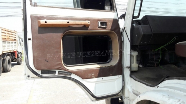 รถบรรทุกติดเครน ยี่ห้อ HINO   รุ่น FF173A ปีจดทะเบียน 2544 มีภาพวีดีโอประกอบการตัดสินใจด้วยครับ