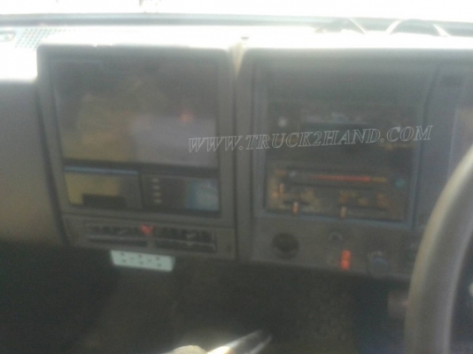 รถบรรทุกติดเครน ยี่ห้อ HINO   รุ่น FF173A ปีจดทะเบียน 2544 มีภาพวีดีโอประกอบการตัดสินใจด้วยครับ