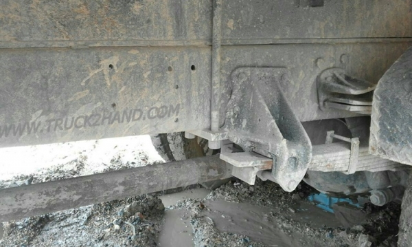 รถบรรทุกติดเครน ยี่ห้อ HINO   รุ่น FF173A ปีจดทะเบียน 2544 มีภาพวีดีโอประกอบการตัดสินใจด้วยครับ