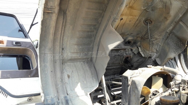 รถบรรทุกติดเครน ยี่ห้อ HINO   รุ่น FF173A ปีจดทะเบียน 2544 มีภาพวีดีโอประกอบการตัดสินใจด้วยครับ