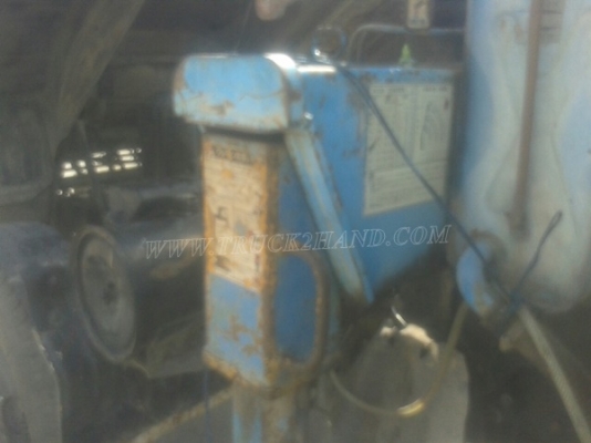 รถบรรทุกติดเครน HINO  เครนยี่ห้อ TADANO 195 แรงม้า ปีจดทะเบียน 2541