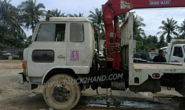 รถบรรทุกติดเครน HINO  เครนยี่ห้อ TADANO 195 แรงม้า ปีจดทะเบียน 2541