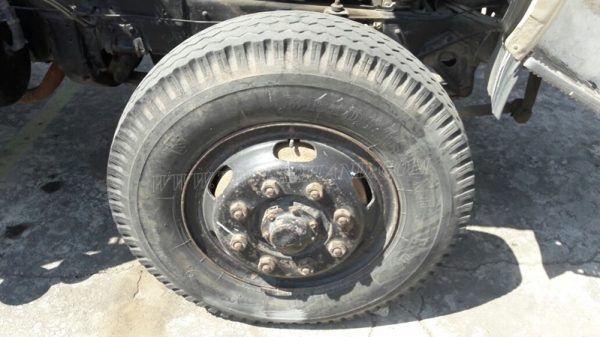 รถบรรทุกติดเครน HINO  เครนยี่ห้อ TADANO 195 แรงม้า ปีจดทะเบียน 2541