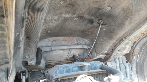 รถบรรทุกติดเครน HINO  เครนยี่ห้อ TADANO 195 แรงม้า ปีจดทะเบียน 2541