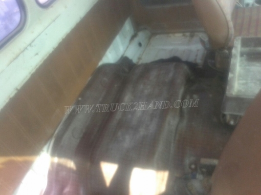 รถบรรทุกติดเครน HINO  เครนยี่ห้อ TADANO 195 แรงม้า ปีจดทะเบียน 2541