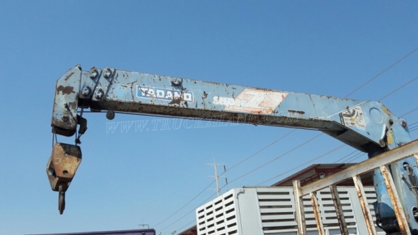 รถบรรทุกติดเครน HINO  เครนยี่ห้อ TADANO 195 แรงม้า ปีจดทะเบียน 2541