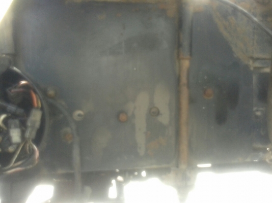 รถบรรทุกติดเครน HINO  เครนยี่ห้อ TADANO 195 แรงม้า ปีจดทะเบียน 2541