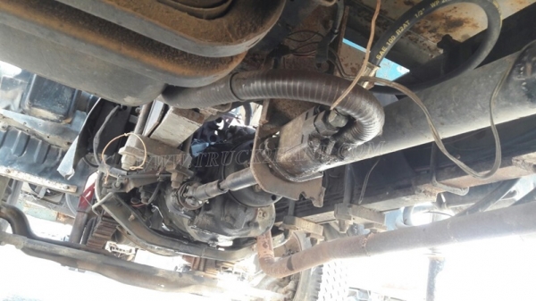 รถบรรทุกติดเครน HINO  เครนยี่ห้อ TADANO 195 แรงม้า ปีจดทะเบียน 2541