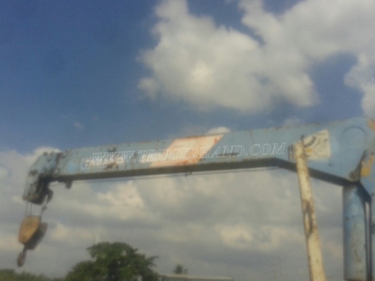 รถบรรทุกติดเครน HINO  เครนยี่ห้อ TADANO 195 แรงม้า ปีจดทะเบียน 2541