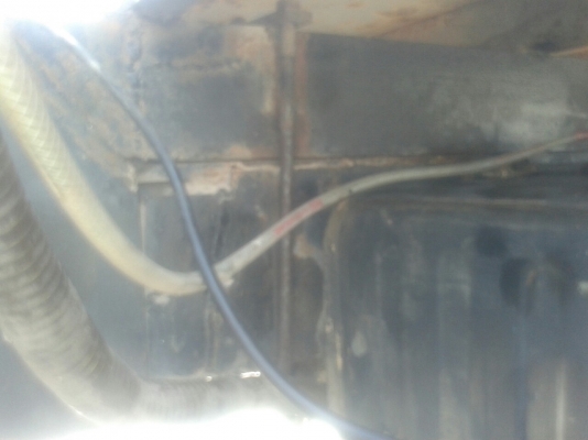 รถบรรทุกติดเครน HINO  เครนยี่ห้อ TADANO 195 แรงม้า ปีจดทะเบียน 2541