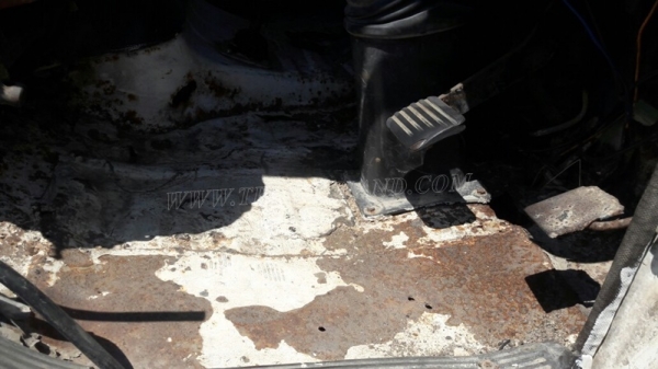 รถบรรทุกติดเครน HINO  เครนยี่ห้อ TADANO 195 แรงม้า ปีจดทะเบียน 2541