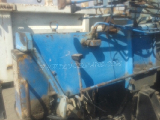 รถบรรทุกติดเครน HINO  เครนยี่ห้อ TADANO 195 แรงม้า ปีจดทะเบียน 2541