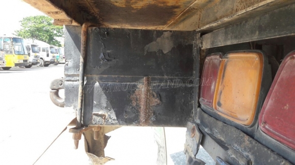 รถบรรทุกติดเครน HINO  เครนยี่ห้อ TADANO 195 แรงม้า ปีจดทะเบียน 2541