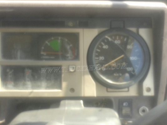 รถบรรทุกติดเครน HINO  เครนยี่ห้อ TADANO 195 แรงม้า ปีจดทะเบียน 2541