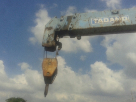 รถบรรทุกติดเครน HINO  เครนยี่ห้อ TADANO 195 แรงม้า ปีจดทะเบียน 2541