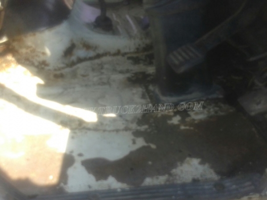 รถบรรทุกติดเครน HINO  เครนยี่ห้อ TADANO 195 แรงม้า ปีจดทะเบียน 2541