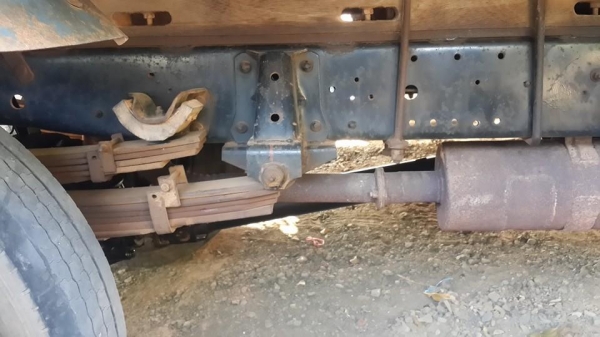 ขาย6ล้อnpr115 ปี35 สีเดิมหัวบาง แชชซีสวยเดิม ช่วงล่างใหญ่fหลัง คอกสูง เดิมไม่เคยชน เอกสารเล่มทะเบียนพร้อมโอน ภายในสวยครบ