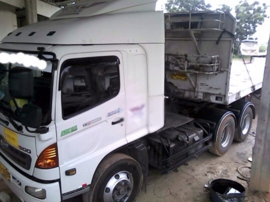 ขายด่วนรถสิบล้อหัวลาก พร้อมหางสามเพลา  HINO  MEGA 344  ปี 51  รถสภาพดีมาก  พร้อมใช้งาน เอกสารพร้อม