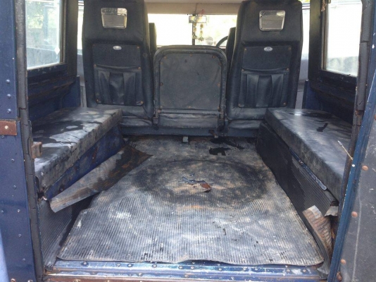 ขายรถแลนด์โรเวอร์ เครื่องดีเซลC240 อีซูซุ ขับ2มีคานหน้าให้ไว้ต่อเป็น4x4พร้อมฟรีล็อค รถขับได้แต่ไม่มีทะเบียน ขายให้เอาไปใช้ในนาในไร่ถูกกว่ามอไซค์ ขาย 42000 บาทครับ มีแอร์นะครับ ขายรถแลนด์โรเวอร์ เครื่องดีเซลC240 อีซูซุ ขับ2มีคานหน้าให้ไว้ต่อเป็น4x4พร้อมฟรีล็อค รถขับได้แต่ไม่มีทะเบียน ขายให้เอาไปใช้ในนาในไร่ถูกกว่ามอไซค์ ขาย 42000 บาทครับ มีแอร์นะครับ