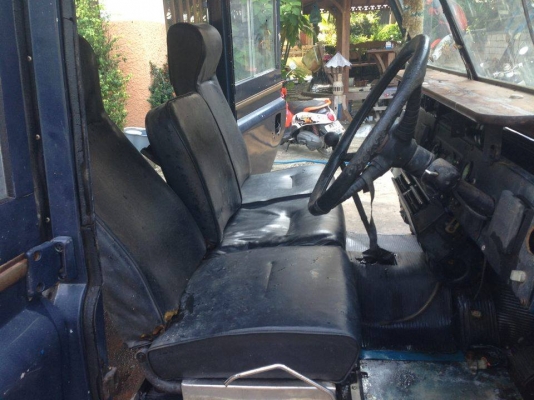 ขายรถแลนด์โรเวอร์ เครื่องดีเซลC240 อีซูซุ ขับ2มีคานหน้าให้ไว้ต่อเป็น4x4พร้อมฟรีล็อค รถขับได้แต่ไม่มีทะเบียน ขายให้เอาไปใช้ในนาในไร่ถูกกว่ามอไซค์ ขาย 42000 บาทครับ มีแอร์นะครับ ขายรถแลนด์โรเวอร์ เครื่องดีเซลC240 อีซูซุ ขับ2มีคานหน้าให้ไว้ต่อเป็น4x4พร้อมฟรีล็อค รถขับได้แต่ไม่มีทะเบียน ขายให้เอาไปใช้ในนาในไร่ถูกกว่ามอไซค์ ขาย 42000 บาทครับ มีแอร์นะครับ