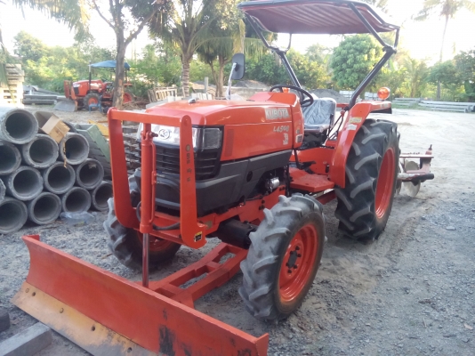 รถไถคูโบต้า 45 แรงม้า สวย แรง อึด 1703 ชม.พร้อมอุปกรณ์ 3 อย่าง เล่มทะเบียนพร้อมต่อรองได้