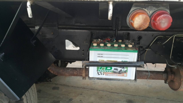 ขายด่วนรถพ่วงไม่ดั้ม18ล้อ 1Jสมอทองปี45 กะบะสามมิตร เครื่องเดิม260แรง เกียร์เดิม ขายด่วนรถพ่วงไม่ดั้ม18ล้อ 1Jสมอทองปี45 กะบะสามมิตร เครื่องเดิม260แรง เกียร์เดิม