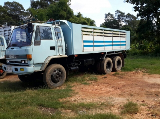 ขายรถดัมพ์ 10 ล้อ ISUZU 2 เพลา พร้อมใช้งาน