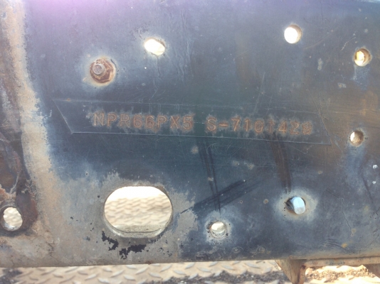 ขาย คัชซีรถ6ล้อยาว5.50พร้อมกะบะและช่วงล่างด้านหลัง