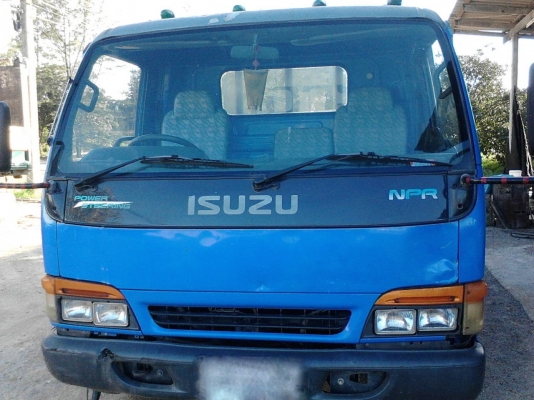 รถอีซูซู 6 ล้อ ( ไม่ดั้ม ) NPR 130 แรงม้า. ปี 46.   สนใจติดต่อ  081 - 6079515