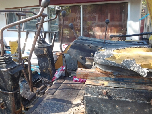 ขายตามสภาพรถแบ็คโฮ. โคมัสซุPC30ลดเหลือ75000บาทไม่ลดอีกแล้ว