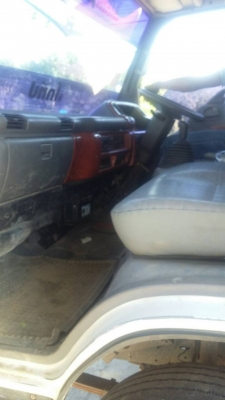 ขายรถบรรทุก 6 ล้อดัมพ์ ISUZU NQR 175 แรงม้าปี 2551 ราคา 650000