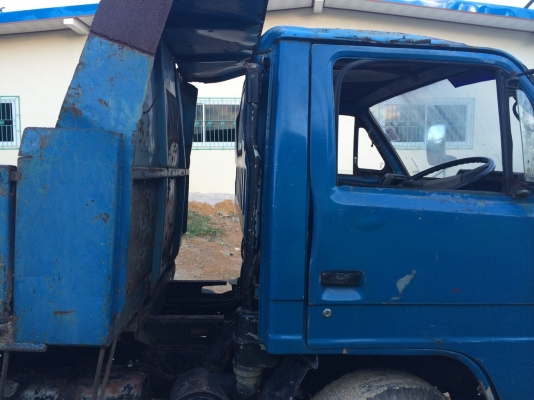 6ล้อดั้ม 110แรง ISUZU NPR59LU-7102057 เครื่องสวย 4BE1-750131..เฟืองท้ายใหญ่ Fหน้า Fหลัง..