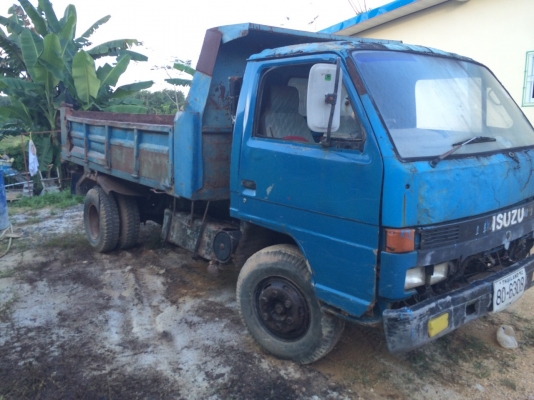 6ล้อดั้ม 110แรง ISUZU NPR59LU-7102057 เครื่องสวย 4BE1-750131..เฟืองท้ายใหญ่ Fหน้า Fหลัง..