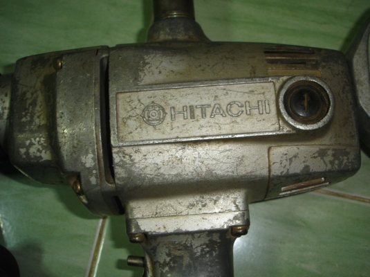 ขายสว่านรอบช้า ยี่ห้อ hitachi รุ่น PU-PM3 หัวสว่านจับดอกได้ 16 mm ใช้งานได้ปกติ