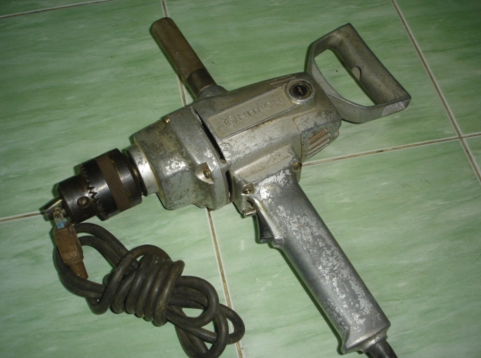 ขายสว่านรอบช้า ยี่ห้อ hitachi รุ่น PU-PM3 หัวสว่านจับดอกได้ 16 mm ใช้งานได้ปกติ