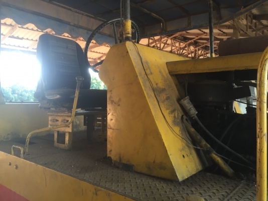 ขายรถบดล้อยาง