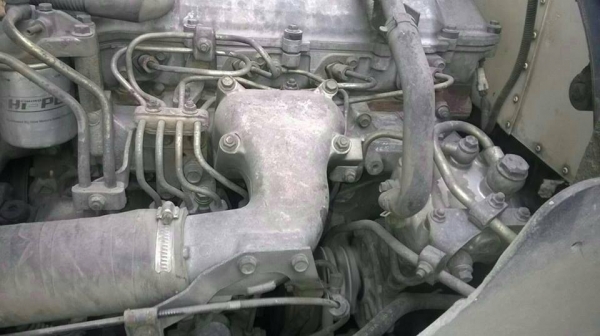 ขาย6ล้อhino เมก้าตู้แห้ง3บานยาว5.5เมตรปี48 แชชซีสวยเครื่องเดิม เบรคทิ๊ฟฟี่ พร้อมวิ่งใช้งาน