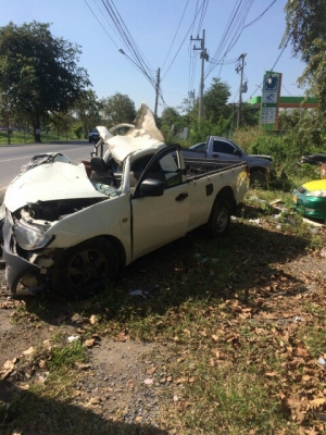 ซากมิตซูไทตั้น เครื่องเบนซิล ปี12  โอนลอยๆบุคคล หรือ เเยกขายอะไหลทุกอย่างมีหลายรุ่นเก๋งเเละกระบะ รับซื้อรถอุบัติเหตุทุกสภาพ