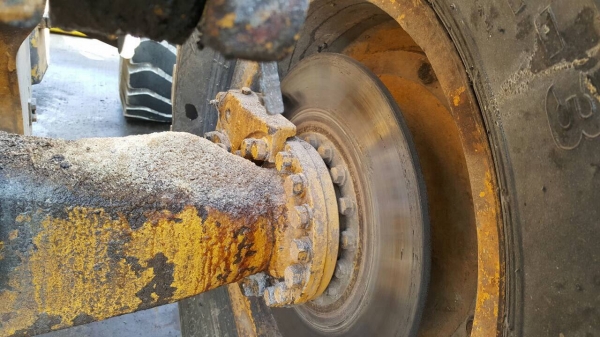 ขายรถตัก CAT 920 เอวอ่อน ดิสเบรค รถใช้งานอยู่เป็นประจำ ราคาต่อรองได้