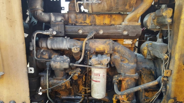 ขายรถตัก CAT 920 เอวอ่อน ดิสเบรค รถใช้งานอยู่เป็นประจำ ราคาต่อรองได้