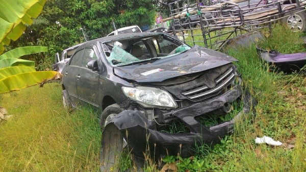 ซากโตโยต้าออติด เครื่อง1600 สีดำ โอนลอยบุคคล ปี09 เเยกขายอะไหลทุกอย่างทั้งคันมีหลายรุ่นเก๋งเเละกระบะ รับซื้อรถอุบัตเหตุทุกสภาพ