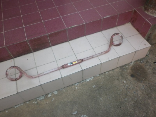 ขายค้ำโช้ค mazda 323 XG