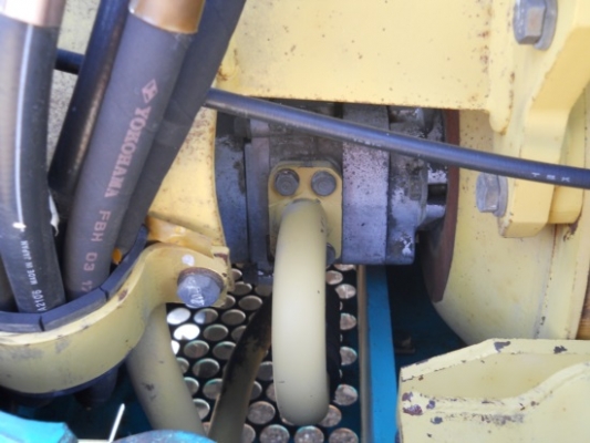 ขายรถนอกเก่าญี่ปุ่น komatsu pc40-7 หัวเก๋งรถสวยราคาถูก สนใจโทร 092-3309229 อี๊ด