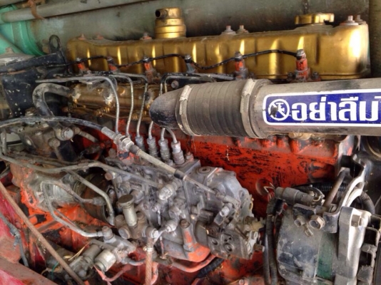 ขายรถเกี่ยวอุ้ม ไทยเจริญ ตัวเดิน 12HT นอก