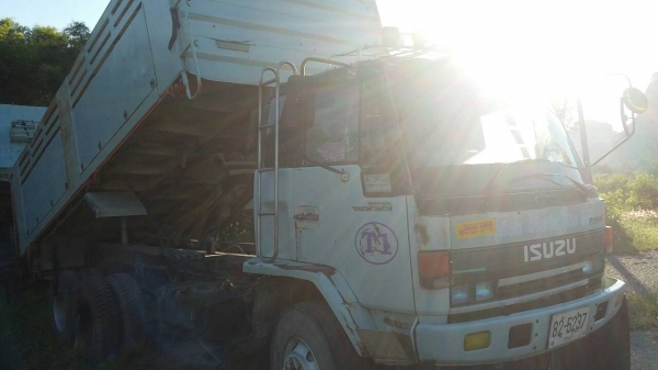 ขายนางฟ้า240แม่-ลูก 1280000 ขายนางฟ้า240แม่-ลูก 1280000